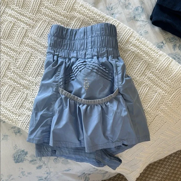 Women's free people movement get your flirt on shorts in light blue - Picture 2 of 3